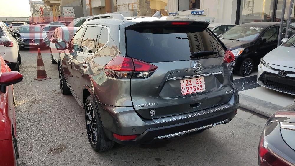 Nissan Rogue